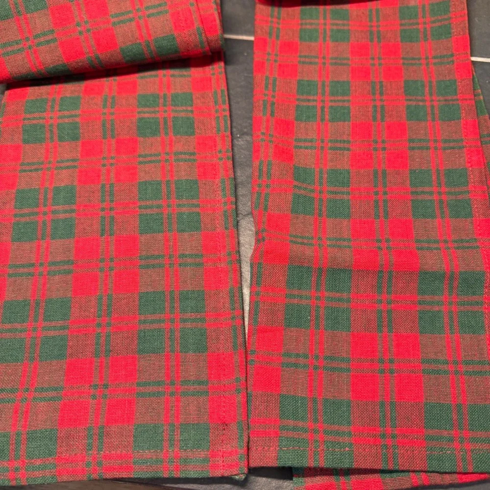 Christmas Kitchen Towels Set of 2‎ Red Green Plaid Angel Applique Handcrafted